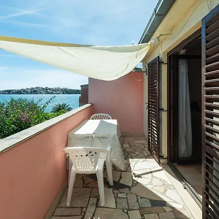 Vikendica House Nani Rogoznica (Sibenik-Knin)