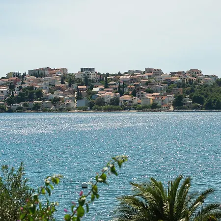 House Nani Vikendica *