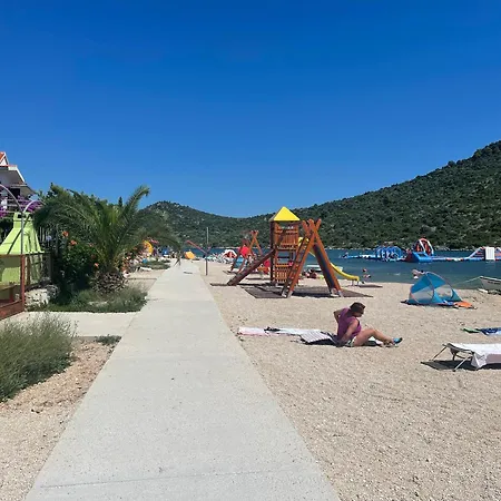 Vikendica House Nani