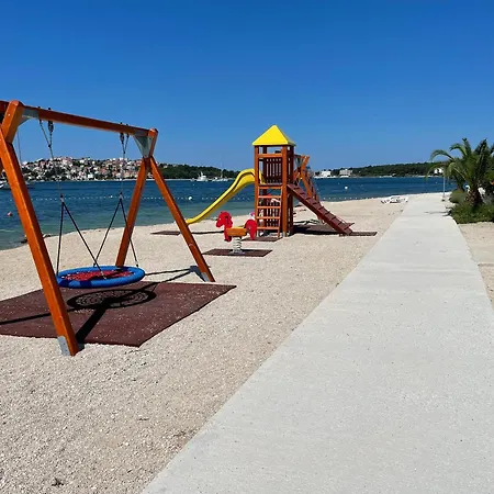 House Nani Rogoznica (Sibenik-Knin)