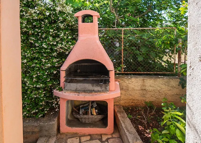 House Nani בית נופש רוגוזניצה