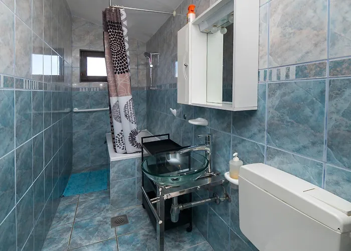 בית נופש House Nani רוגוזניצה